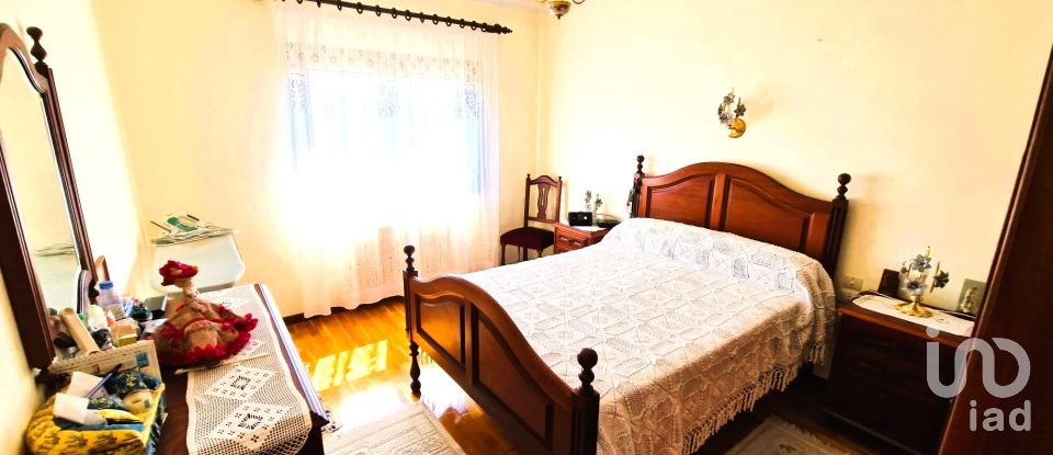 Moradia T5 em Perre de 161 m²