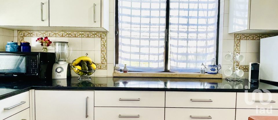 Moradia T3 em Albufeira e Olhos de Água de 391 m²