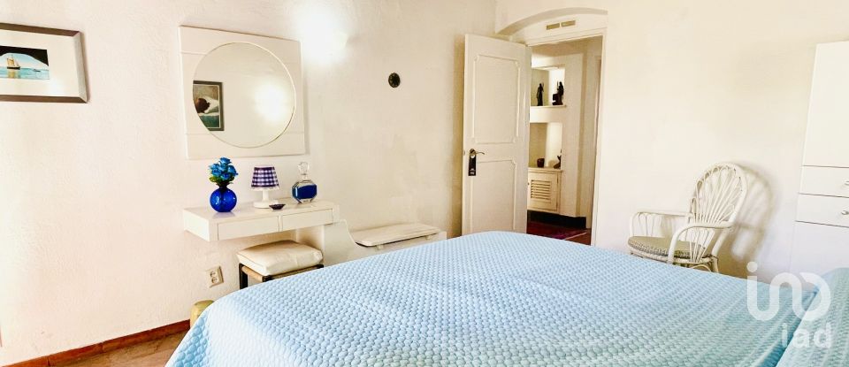 Moradia T3 em Albufeira e Olhos de Água de 391 m²