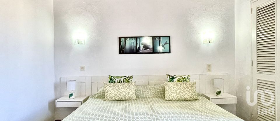 Moradia T3 em Albufeira e Olhos de Água de 391 m²