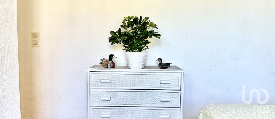 Moradia T3 em Albufeira e Olhos de Água de 391 m²