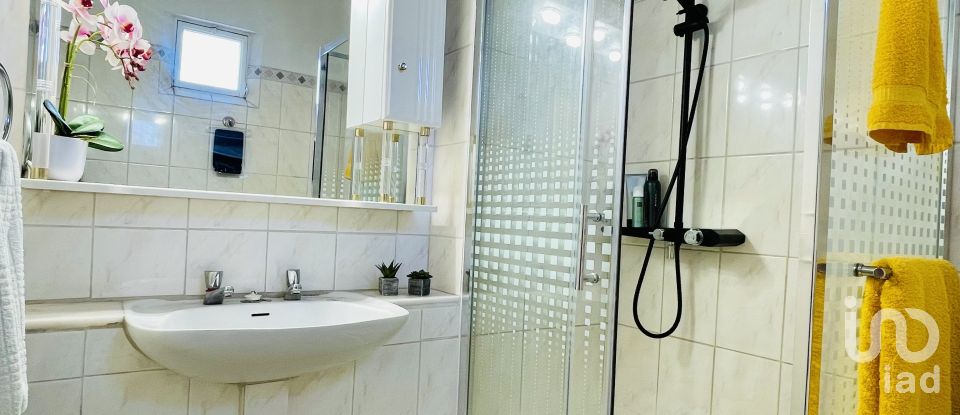 Moradia T3 em Albufeira e Olhos de Água de 391 m²