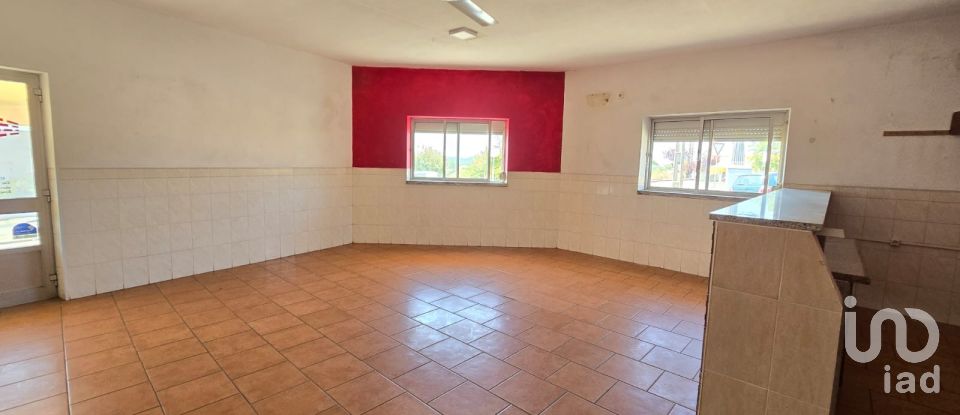 Bar in Lamas e Cercal of 210 m²