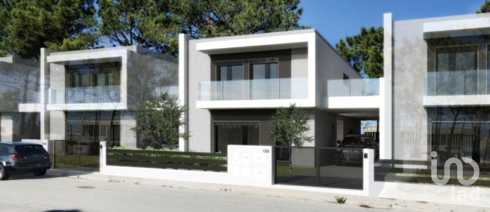 Moradia T3 em Sesimbra (Castelo) de 170 m²