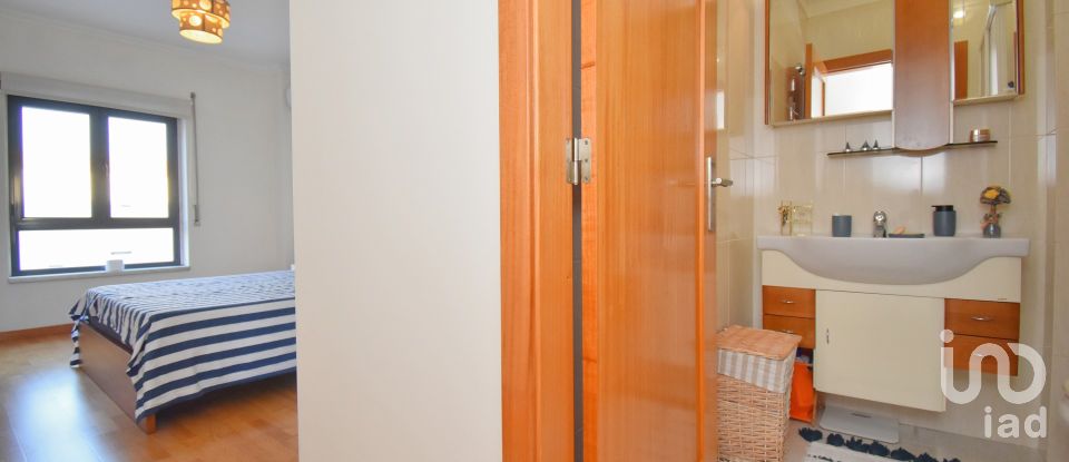 Apartamento T3 em Vialonga de 130 m²