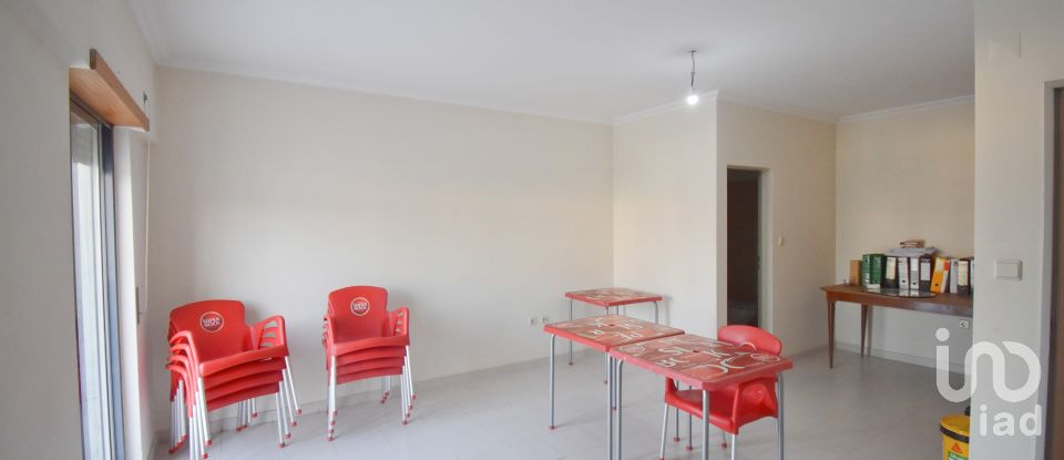 Apartamento T3 em Vialonga de 130 m²