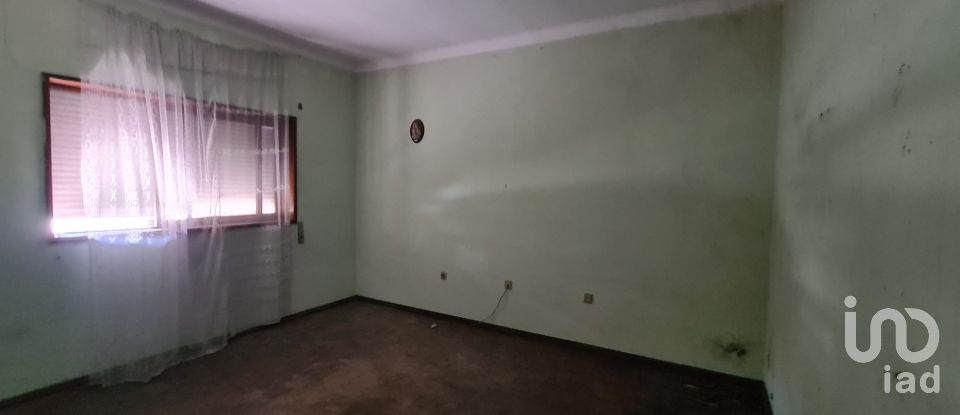 House T4 in Santo André de Vagos of 188 m²