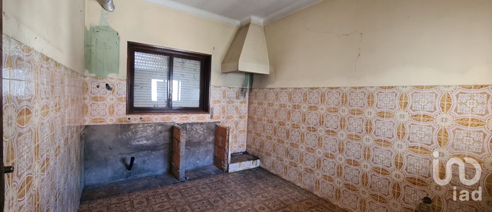 House T4 in Santo André de Vagos of 188 m²