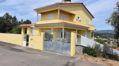 Maison traditionnelle T5 à Foz de Arouce e Casal de Ermio de 431 m²