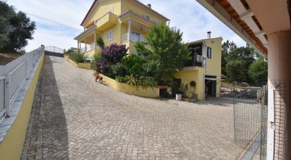 Maison traditionnelle T5 à Foz de Arouce e Casal de Ermio de 431 m²