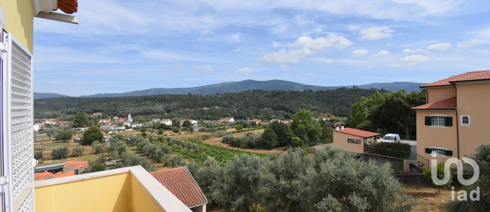 Maison traditionnelle T5 à Foz de Arouce e Casal de Ermio de 431 m²