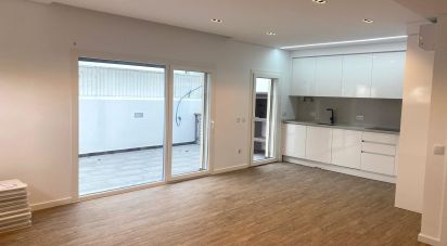 House T3 in Fernão Ferro of 131 m²