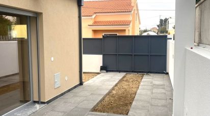 House T3 in Fernão Ferro of 131 m²