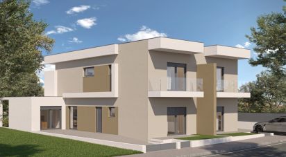 House T3 in Fernão Ferro of 131 m²