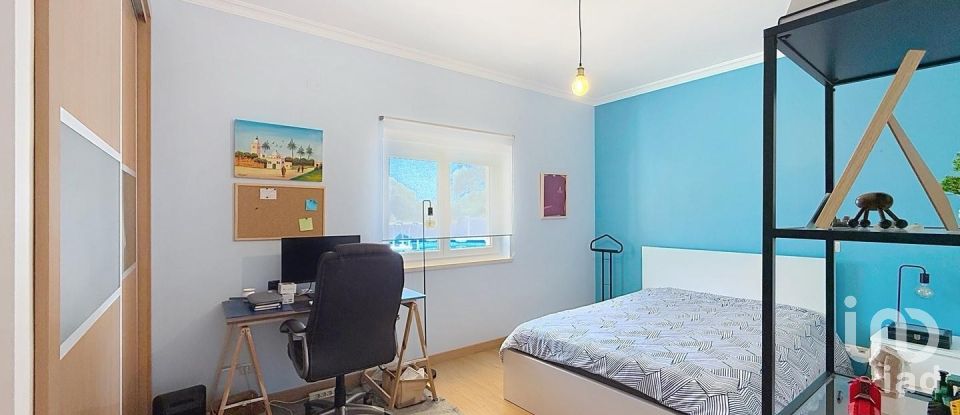 House T4 in Pinhal Novo of 197 m²