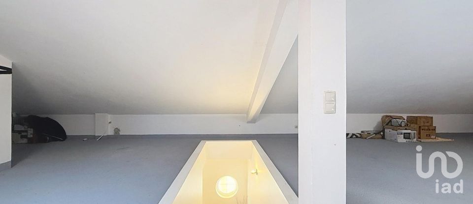 House T4 in Pinhal Novo of 197 m²