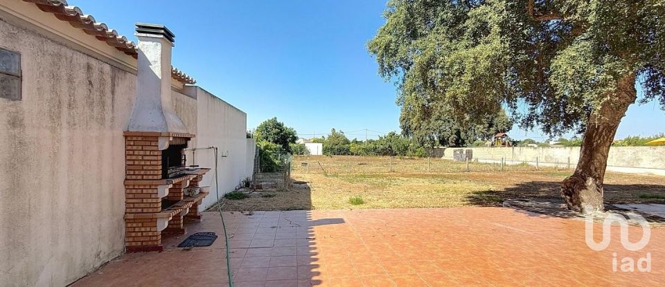 House T4 in Pinhal Novo of 197 m²