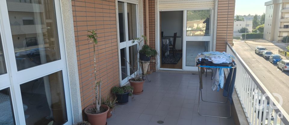Appartement T3 à Santa Maria da Feira, Travanca, Sanfins e Espargo de 158 m²