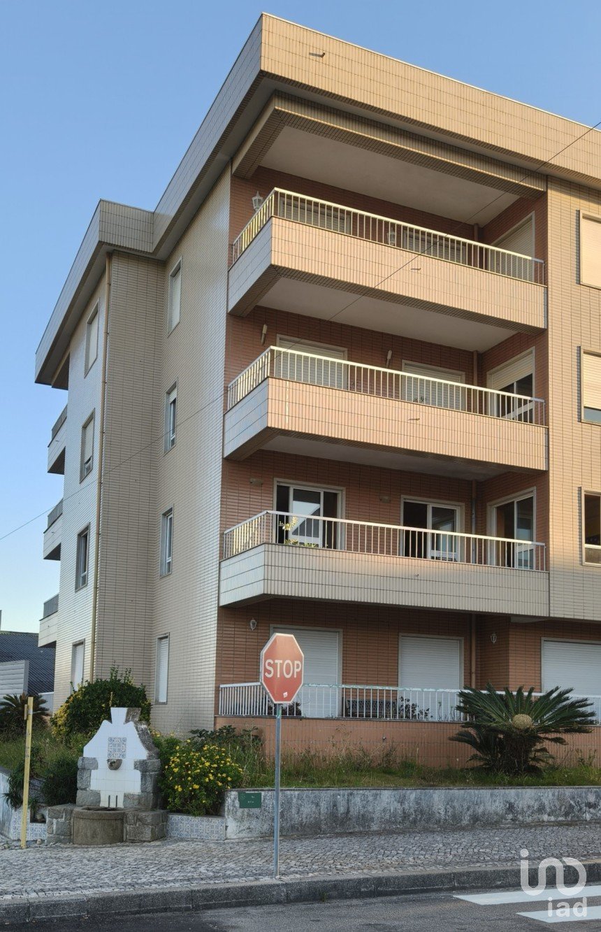 Appartement T3 à Santa Maria da Feira, Travanca, Sanfins e Espargo de 158 m²