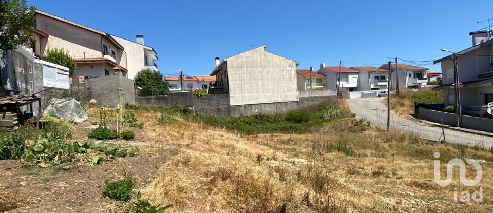 Building plot in Campo e Sobrado of 166 m²