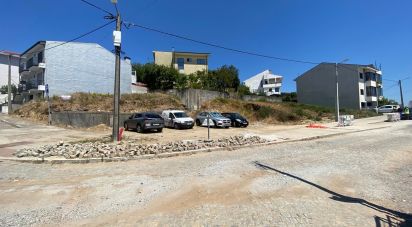 Terrain à bâtir à Campo e Sobrado de 325 m²