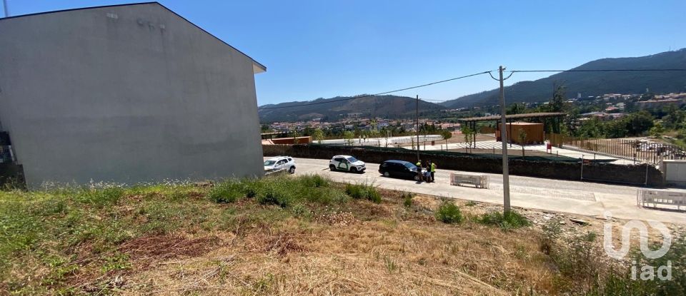 Building plot in Campo e Sobrado of 325 m²