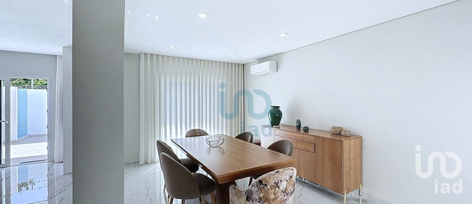 Moradia T2 em Vila Nova de Cacela de 145 m²
