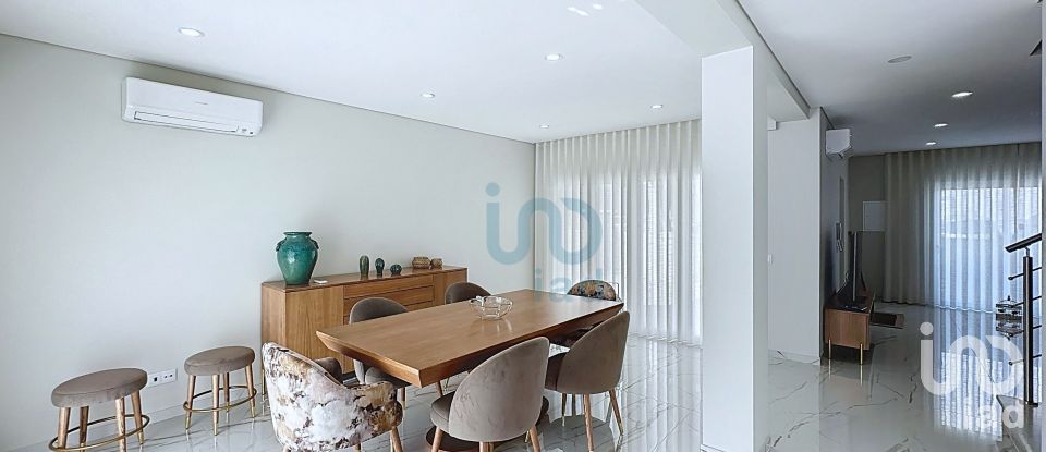 Moradia T2 em Vila Nova de Cacela de 145 m²