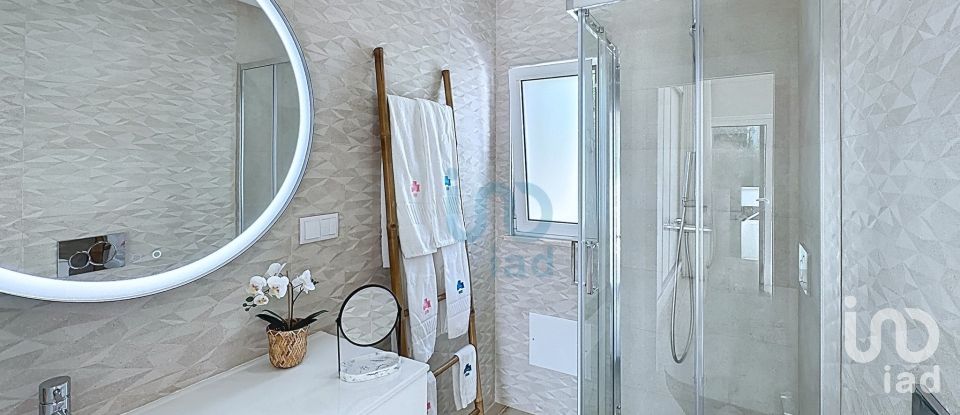 Moradia T2 em Vila Nova de Cacela de 145 m²