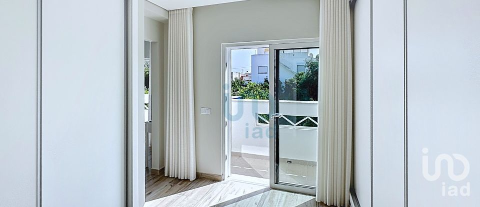 Moradia T2 em Vila Nova de Cacela de 145 m²