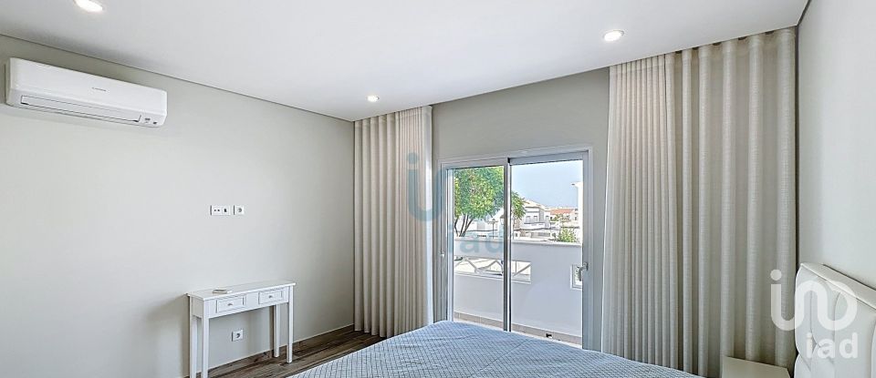 Moradia T2 em Vila Nova de Cacela de 145 m²