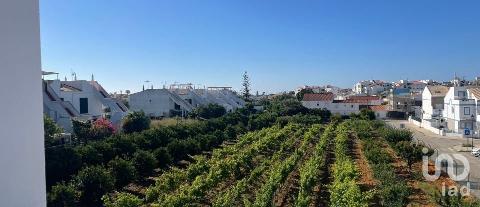 Moradia T2 em Vila Nova de Cacela de 145 m²