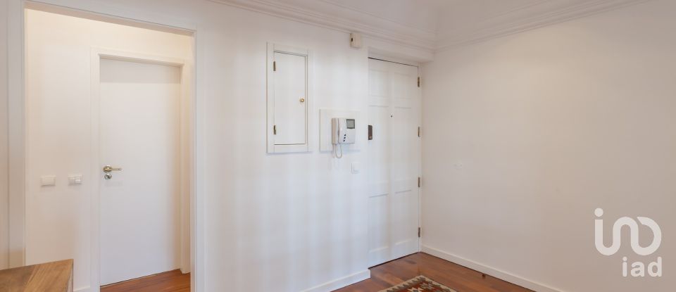 Apartment T4 in Oeiras e São Julião da Barra, Paço de Arcos e Caxias of 190 m²