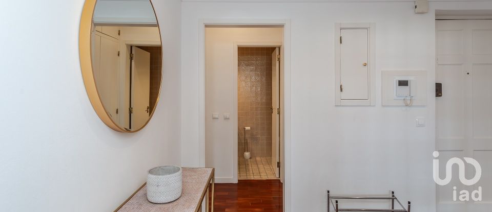 Apartment T4 in Oeiras e São Julião da Barra, Paço de Arcos e Caxias of 190 m²