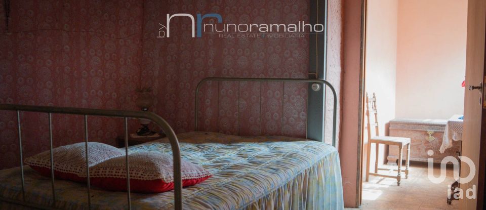 House T2 in Ervedosa of 40 m²