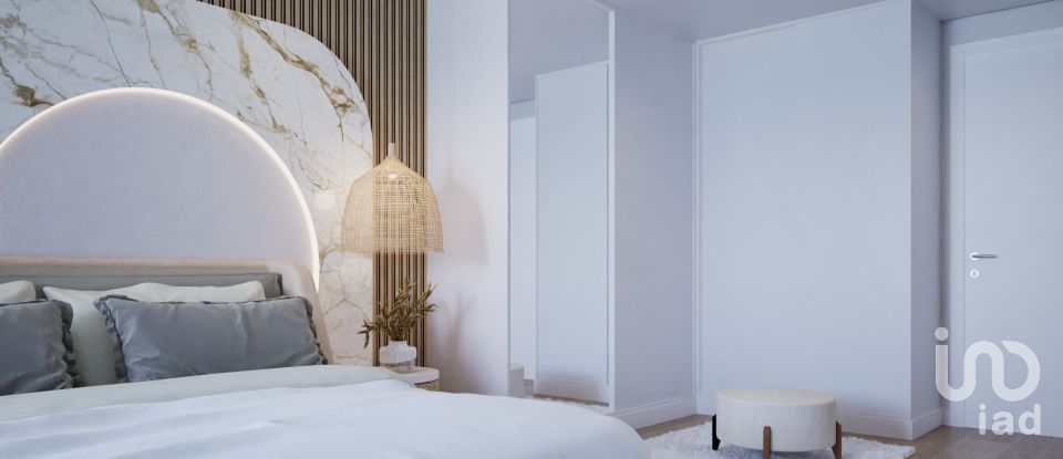 Apartamento T3 em Estreito de Câmara de Lobos de 135 m²