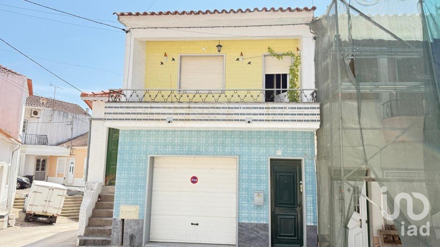 Maison T3 à Malhou, Louriceira e Espinheiro de 140 m²