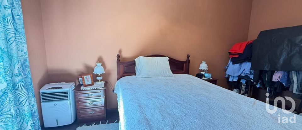 Maison T3 à Malhou, Louriceira e Espinheiro de 140 m²