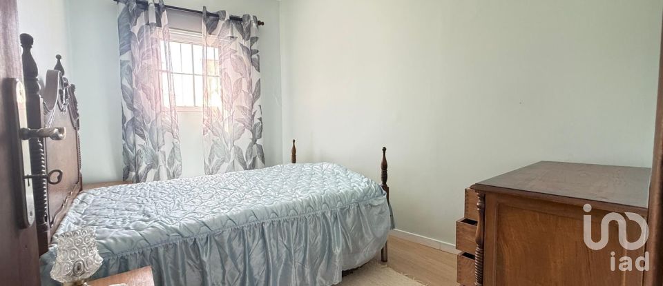 Maison T3 à Malhou, Louriceira e Espinheiro de 140 m²