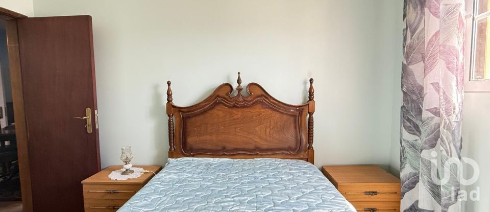 Maison T3 à Malhou, Louriceira e Espinheiro de 140 m²