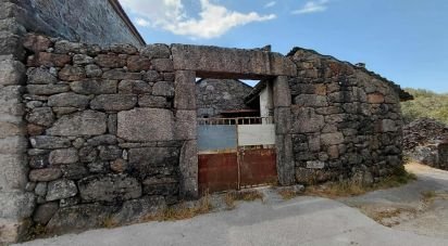 Maison T0 à Castro Laboreiro e Lamas de Mouro de 201 m²