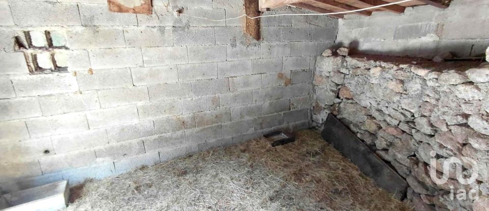 Moradia T0 em Castro Laboreiro e Lamas de Mouro de 201 m²