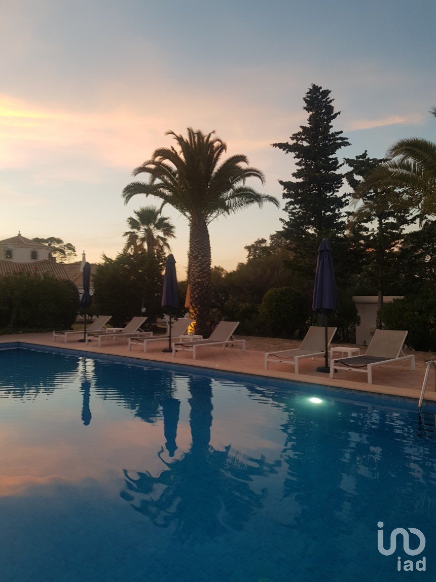 Maison T7 à Faro (Sé e São Pedro) de 607 m²