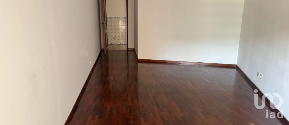 Apartment T3 in Alcobaça e Vestiaria of 119 m²