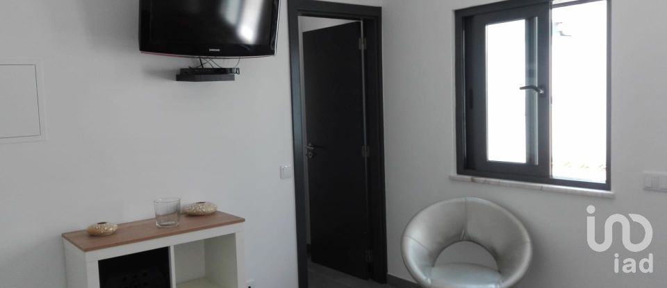 Boutique/Local commercial à Albufeira e Olhos de Água de 115 m²