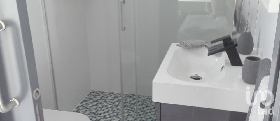 Boutique/Local commercial à Albufeira e Olhos de Água de 115 m²