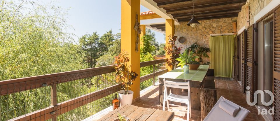 Moradia T4 em Turcifal de 465 m²