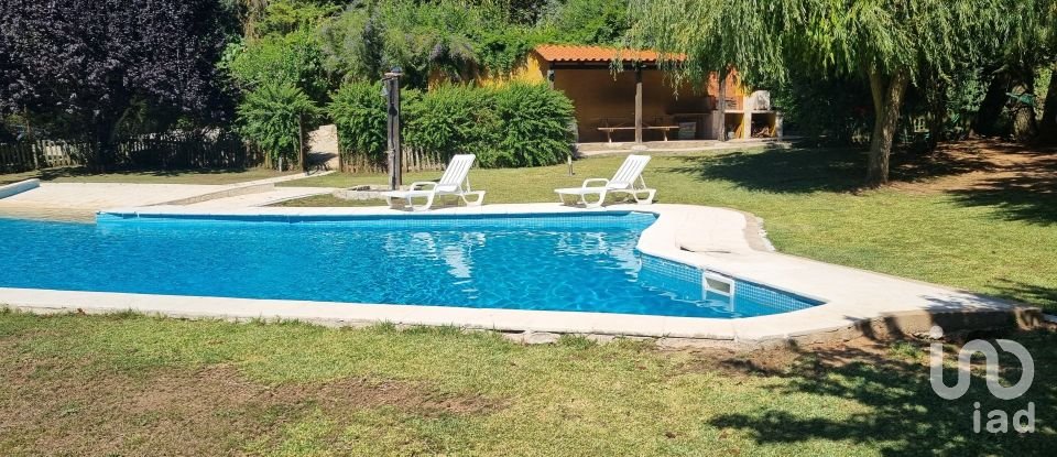 Moradia T4 em Turcifal de 465 m²