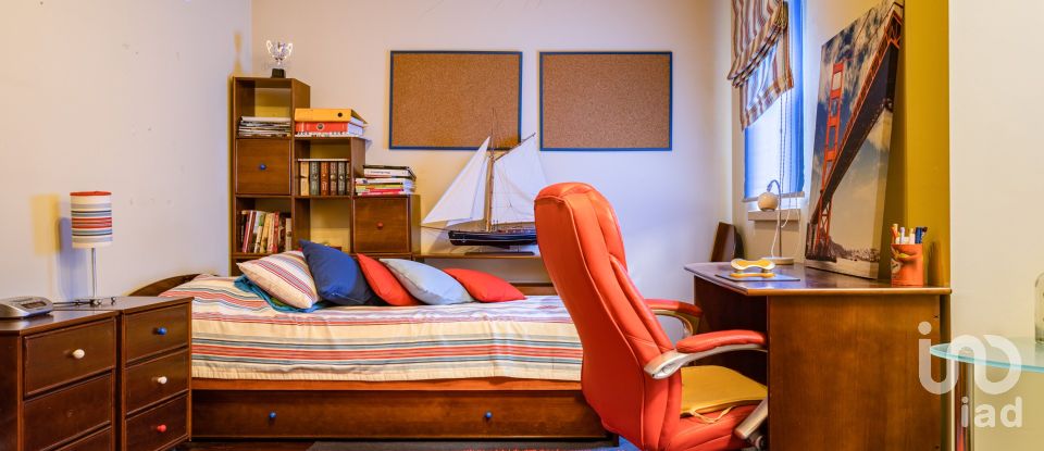 House T5 in Palmela of 360 m²