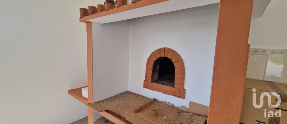 Moradia T4 em Peral de 225 m²